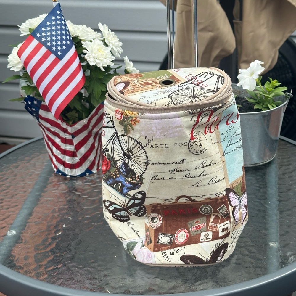 Dritz Needle Art Paris Storage Container